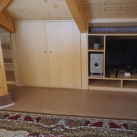 Chalet Relax Luxury Navas del Rey Exterior photo