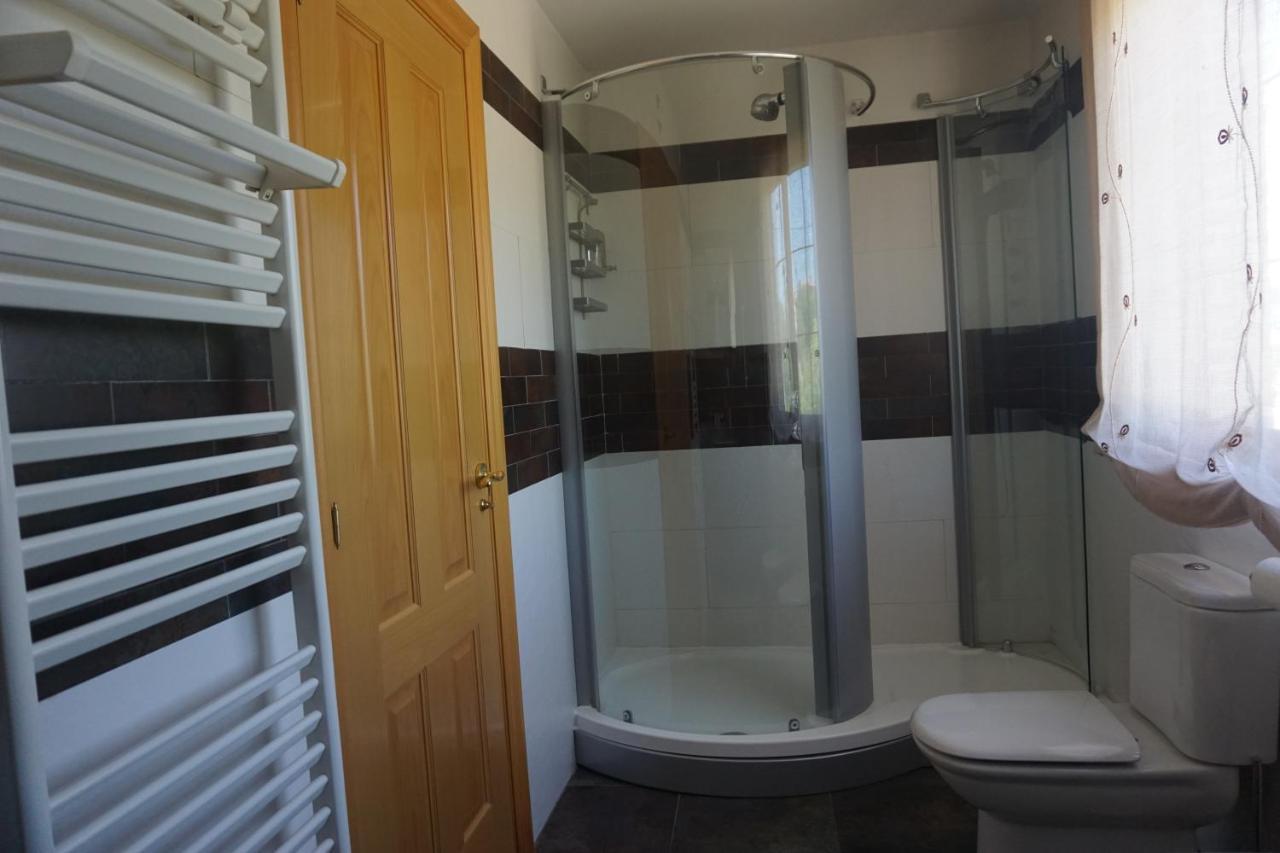 Chalet Relax Luxury Navas del Rey Exterior photo