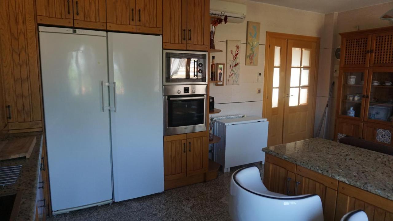 Chalet Relax Luxury Navas del Rey Exterior photo